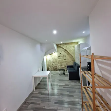 Apartment Fontaine Musicale